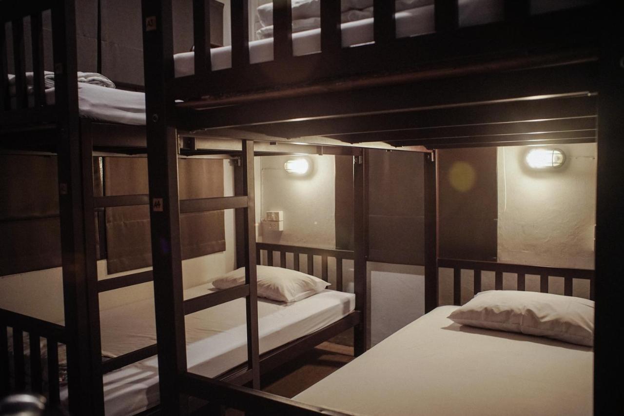 Some Rest Hostel Bangkok Zewnętrze zdjęcie